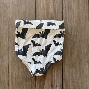 Kate Quinn Bats Bloomer Bottoms